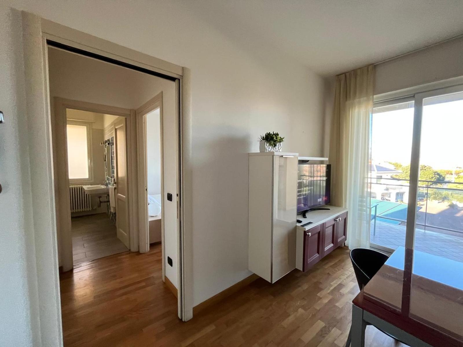 Dea Apartments Albenga Exteriör bild