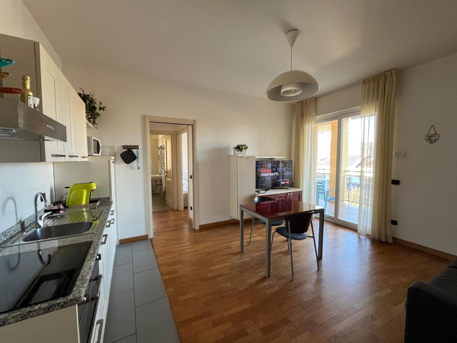 Dea Apartments Albenga Exteriör bild